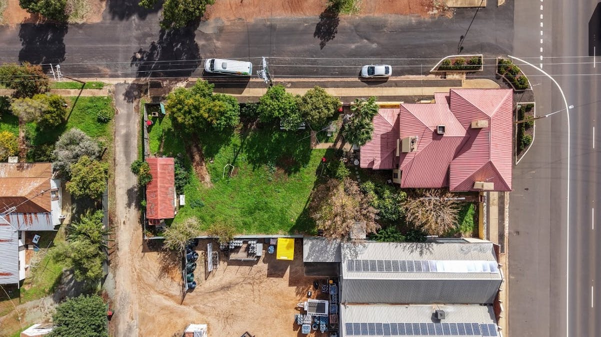 108 Caswell Street, Peak Hill, NSW, 2869 - Image 28