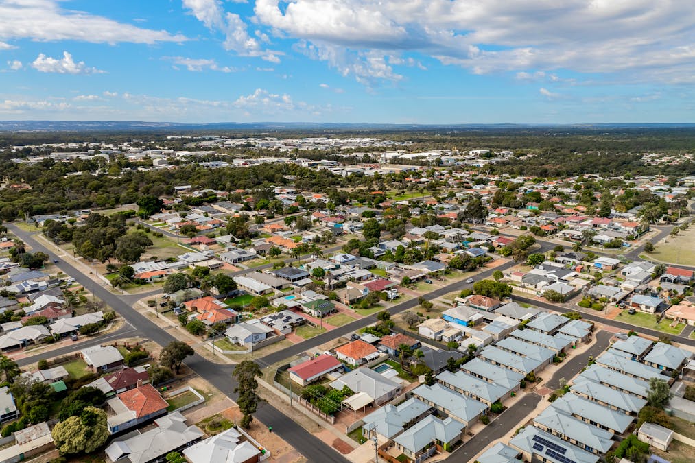 39 Winton Street, Carey Park, WA, 6230 - Image 33