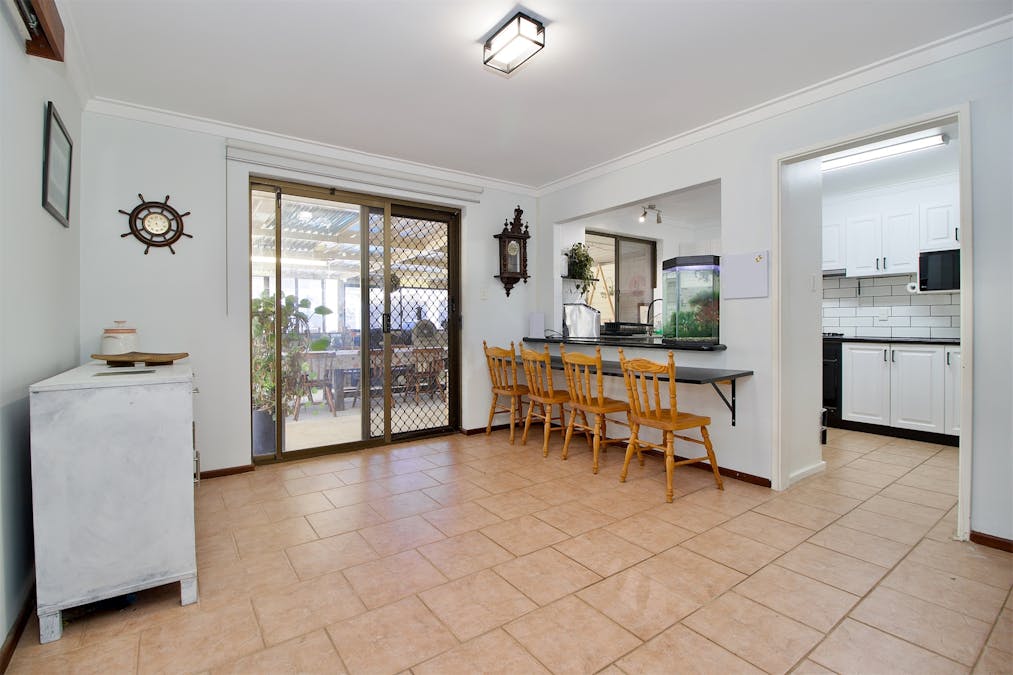 23 Edgewater Road, Safety Bay, WA, 6169 - Image 19