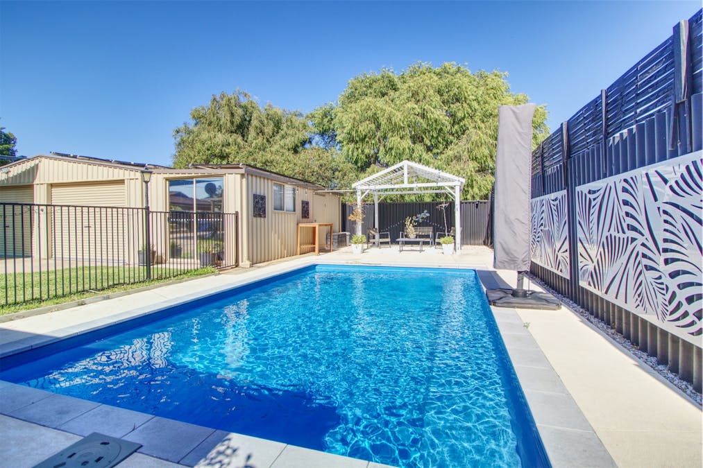 23 Edgewater Road, Safety Bay, WA, 6169 - Image 32
