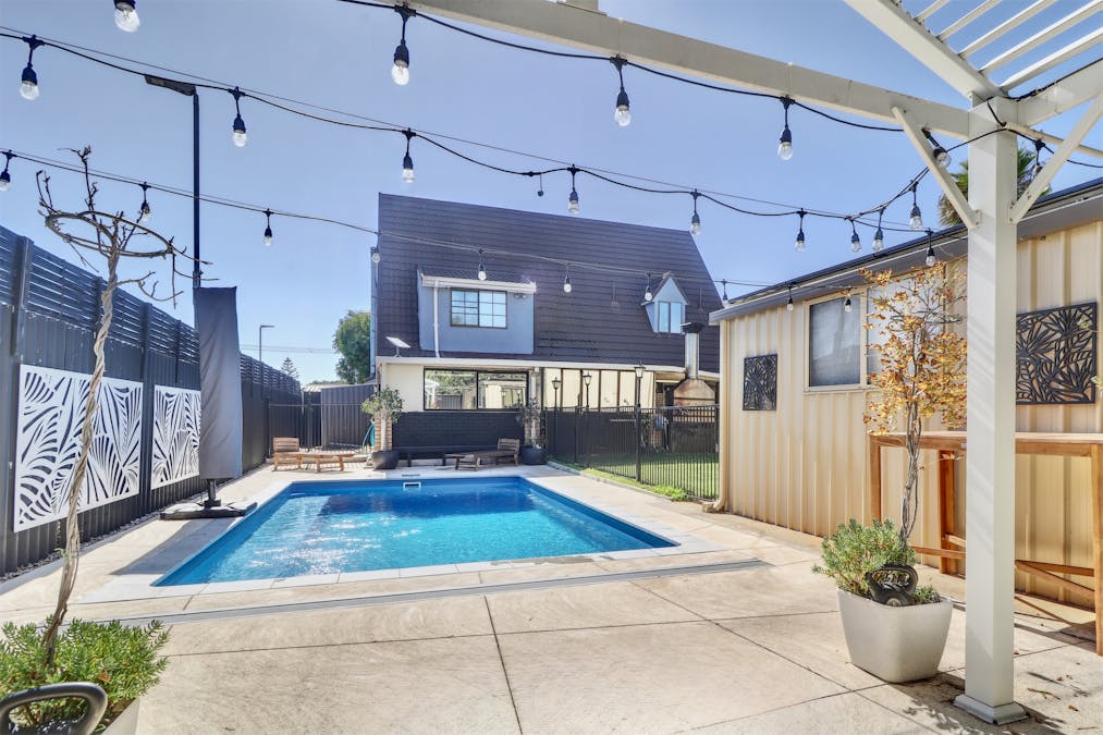 23 Edgewater Road, Safety Bay, WA, 6169 - Image 30