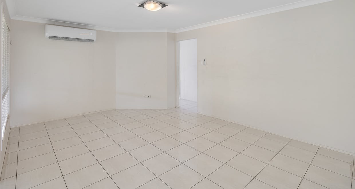 40 Catherine Crescent, Kingsthorpe, QLD, 4400 - Image 12