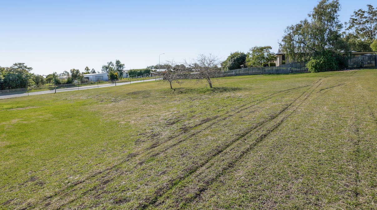 40 Catherine Crescent, Kingsthorpe, QLD, 4400 - Image 17
