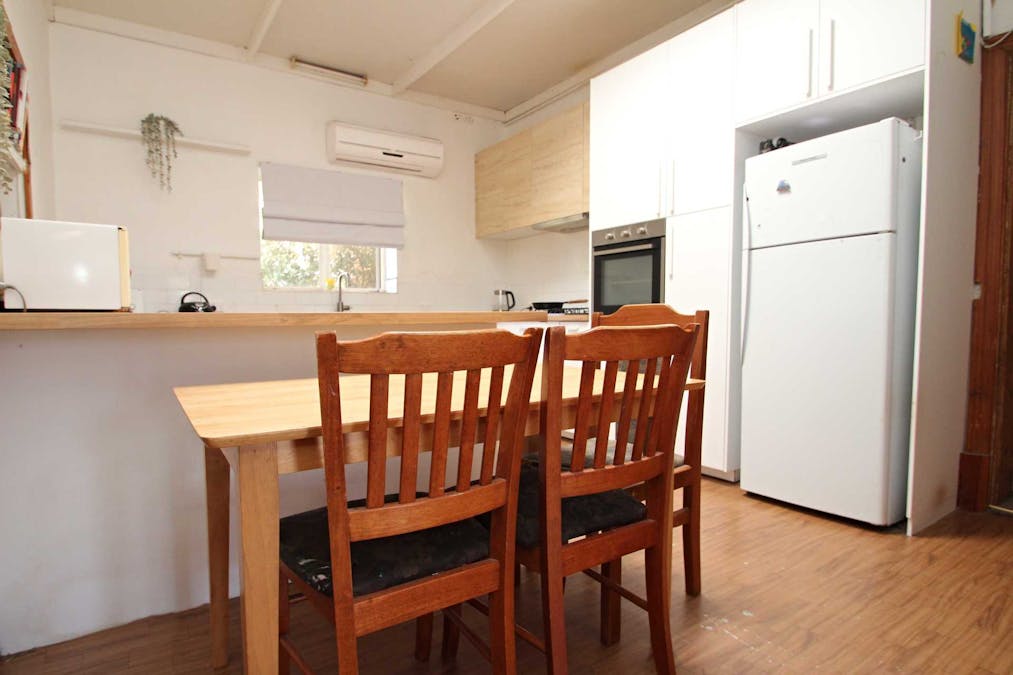 15 Jonathon Street, Clare, SA, 5453 - Image 13