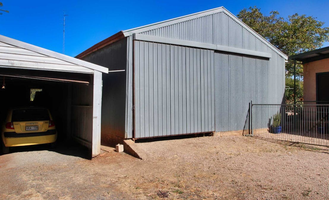 15 Jonathon Street, Clare, SA, 5453 - Image 26