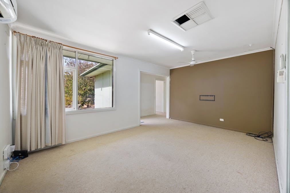 4 Hawkesbury Crescent, Lameroo, SA, 5302 - Image 4