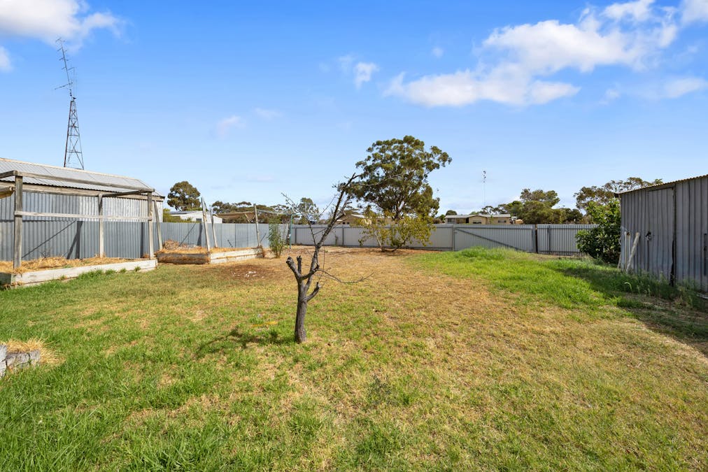 4 Hawkesbury Crescent, Lameroo, SA, 5302 - Image 16