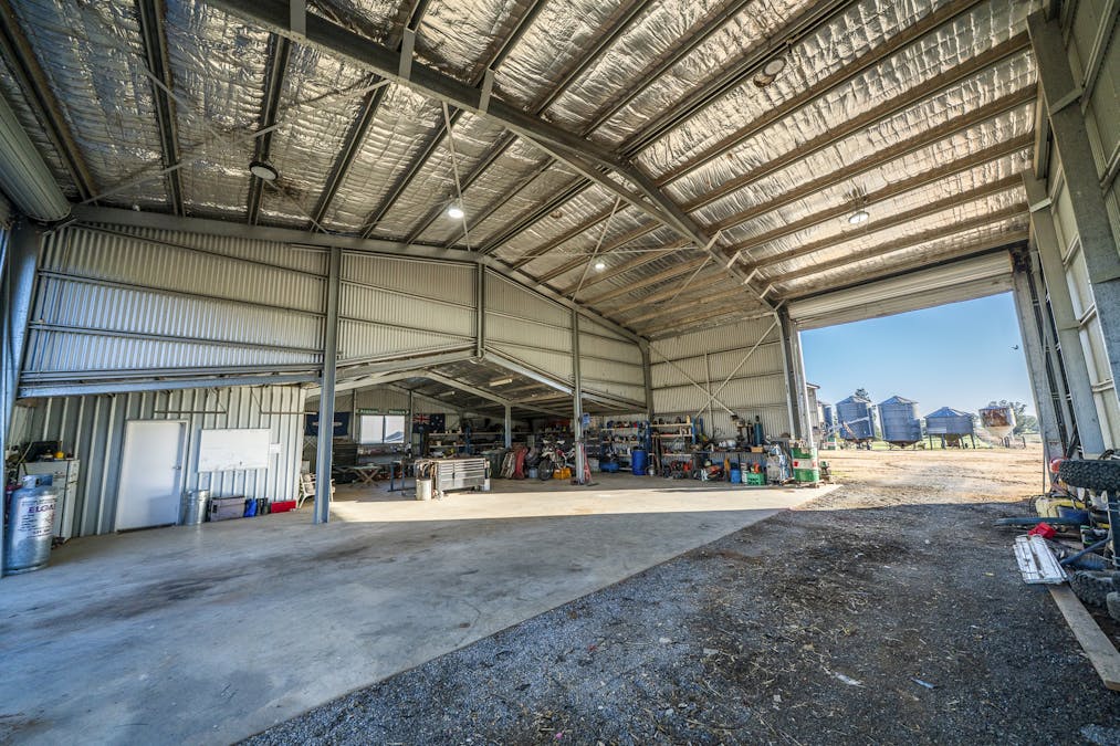 Narrakup 323 Clayneys Road, Warraderry, NSW, 2810 - Image 10