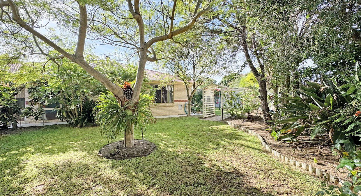 4 Clarke Court, Castletown, WA, 6450 - Image 17