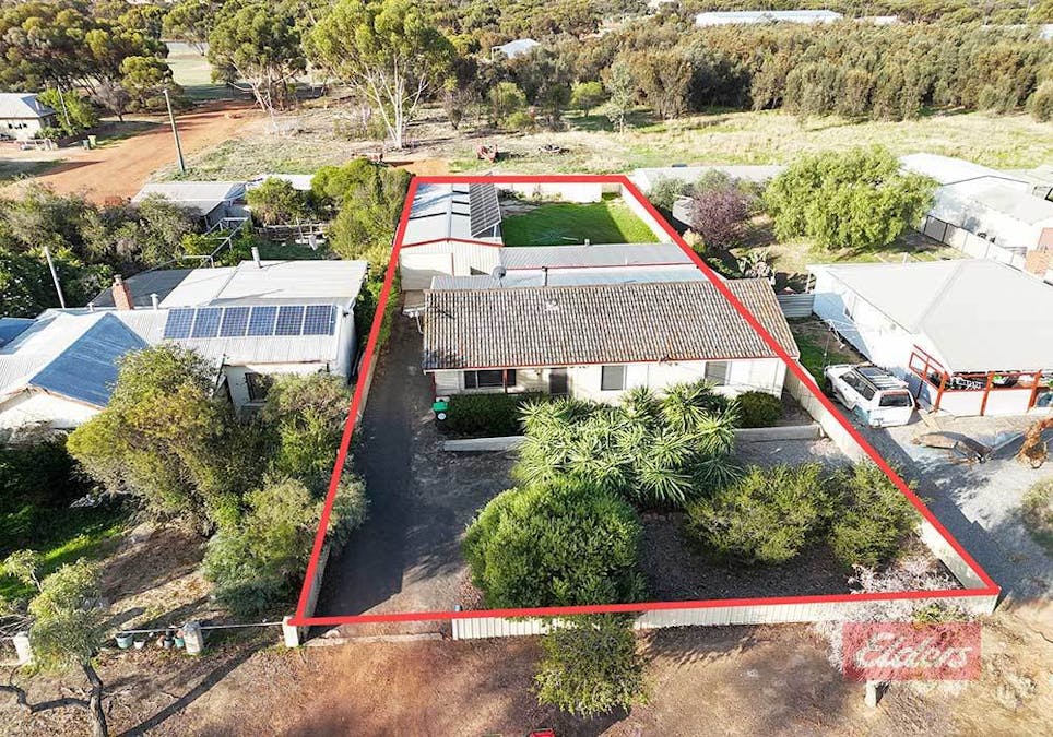 18 Khedive Street, Wagin, WA, 6315 - Image 1