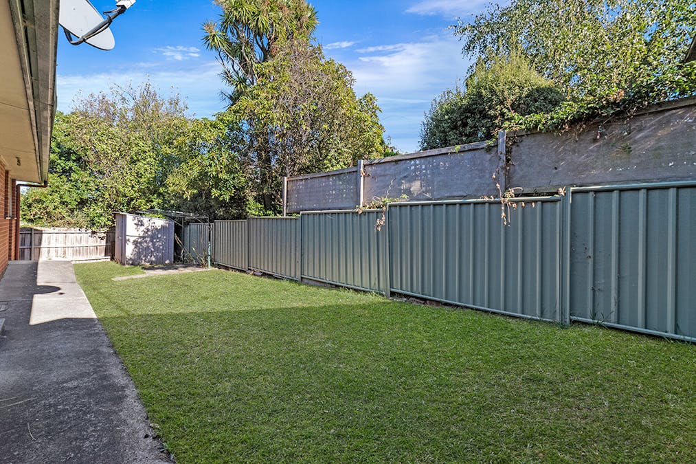 4/25 Kennedy Street, Hamilton, VIC, 3300 - Image 9