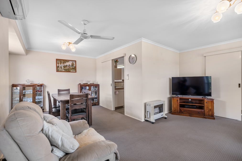 75 Proposch Street, Oakey, QLD, 4401 - Image 6