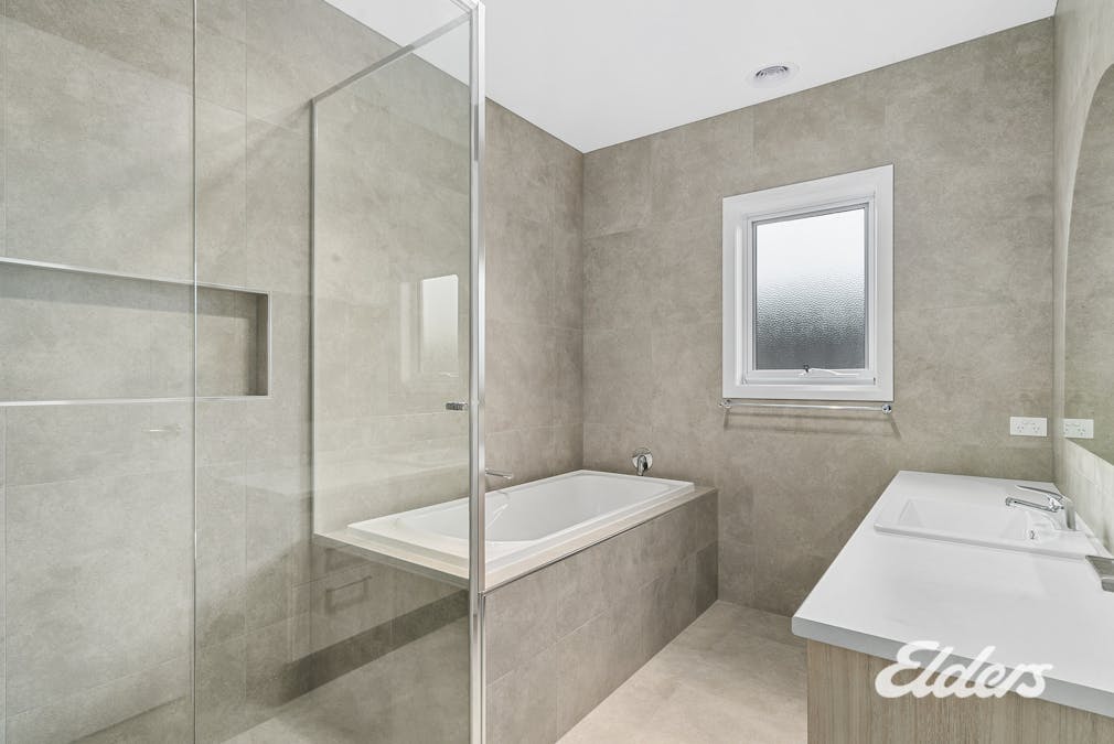 43 Morrisey Drive, Yarrawonga, VIC, 3730 - Image 12