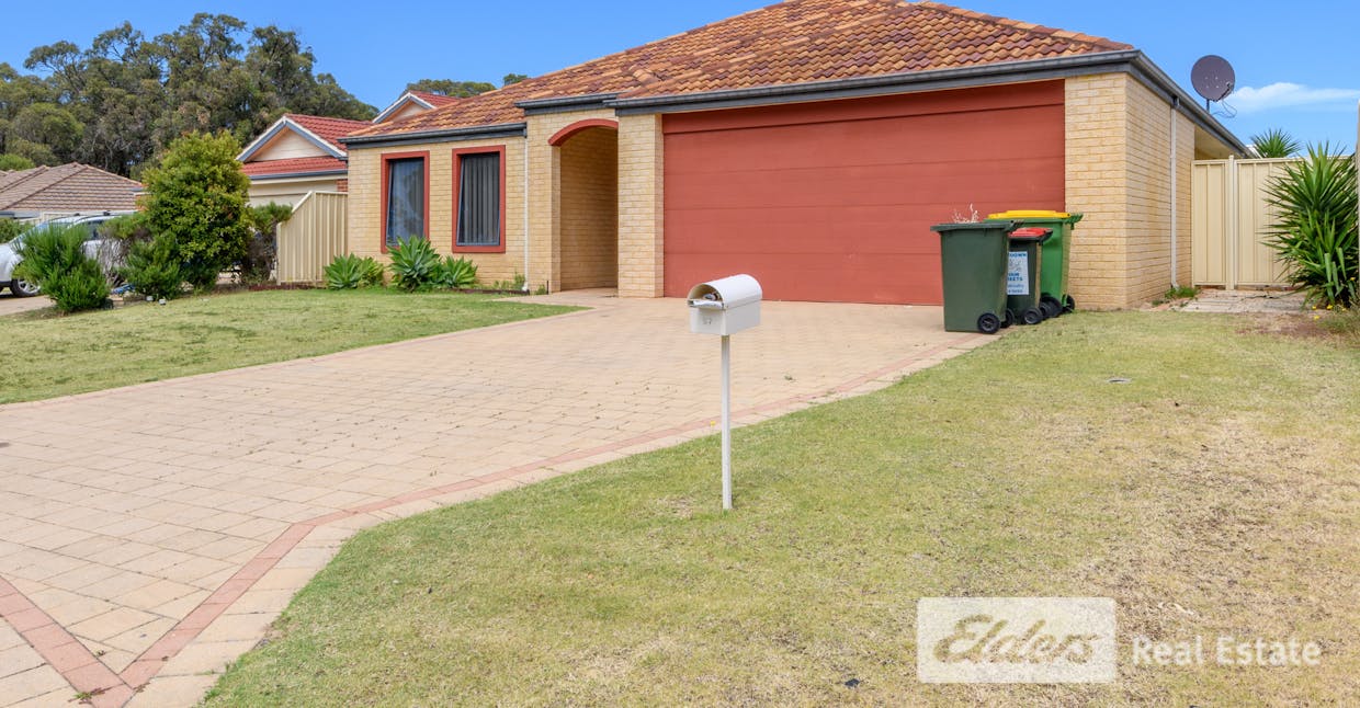 57 Nottely Crescent, Secret Harbour, WA, 6173 - Image 2