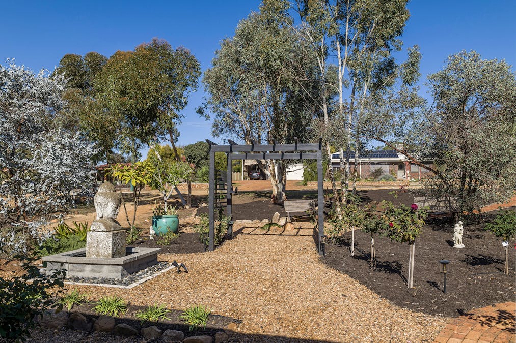 14 Maud Street, York, WA, 6302 - Image 4