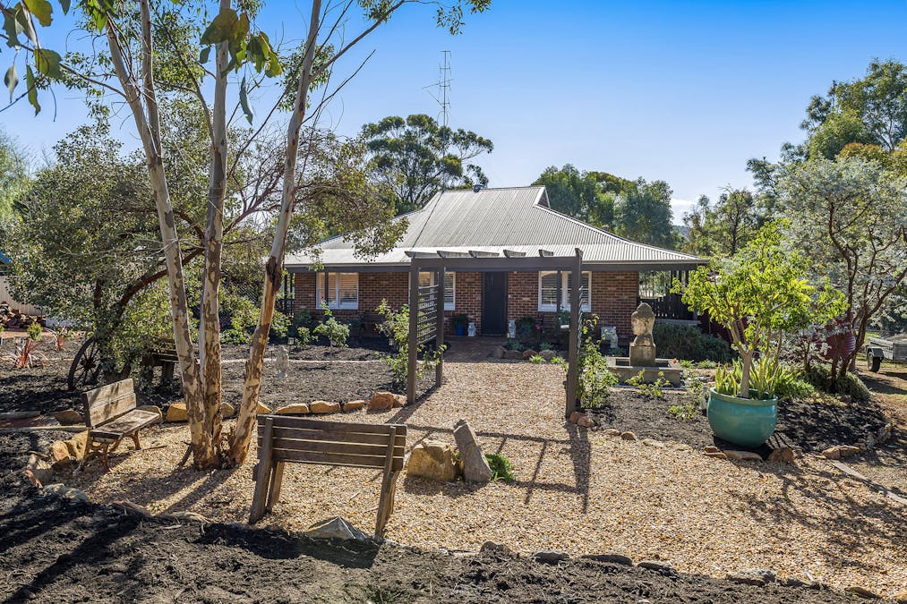 14 Maud Street, York, WA, 6302 - Image 5