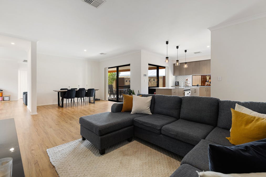56 Highbury Boulevard, Baldivis, WA, 6171 - Image 6