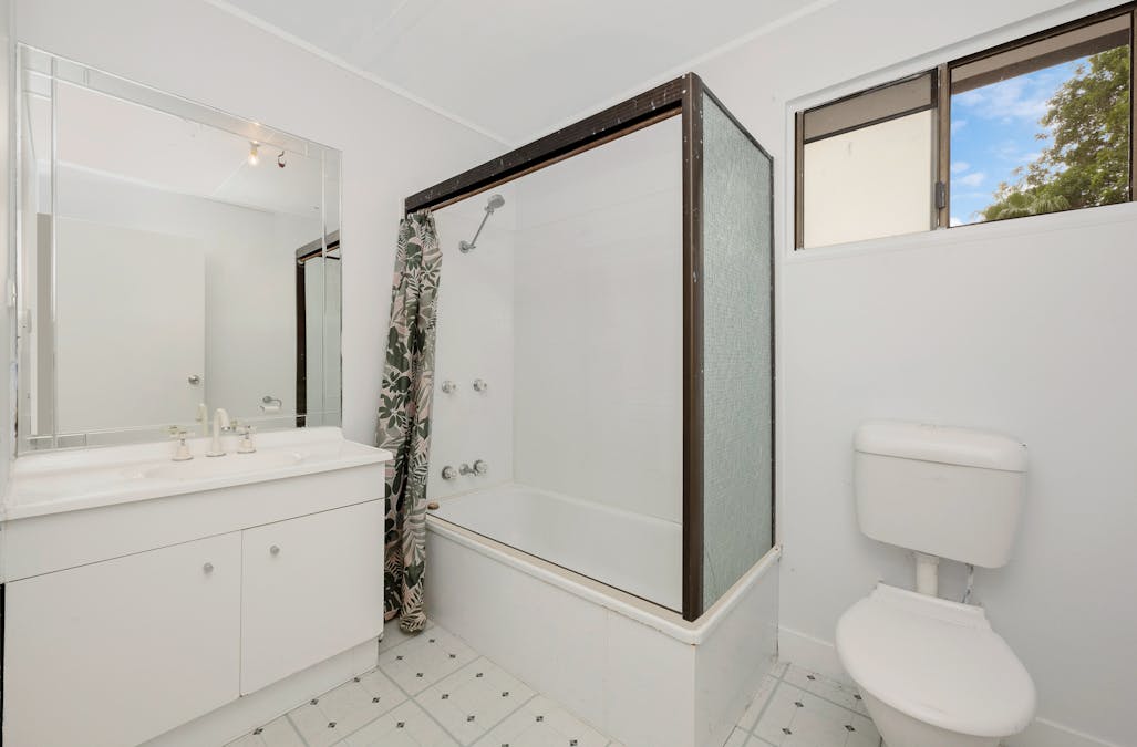 10 Anita Street, Yabulu, QLD, 4818 - Image 8