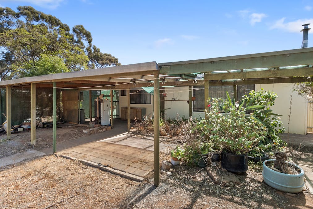 10 Cambridge Street, Jamestown, SA, 5491 - Image 20