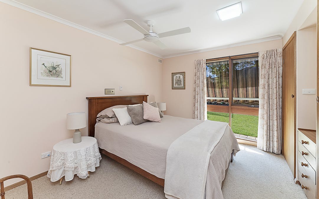 15 Tatlock Street, Hamilton, VIC, 3300 - Image 10