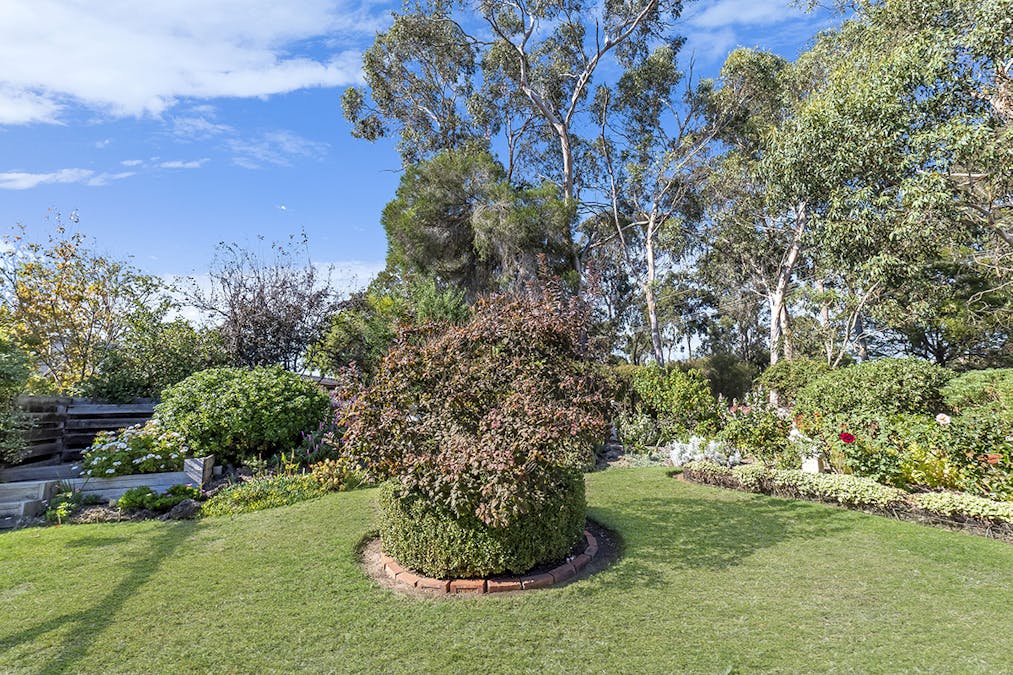 15 Tatlock Street, Hamilton, VIC, 3300 - Image 13