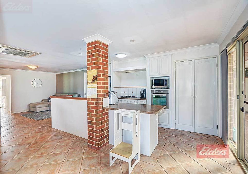 36 Herald Street, Narrogin, WA, 6312 - Image 12