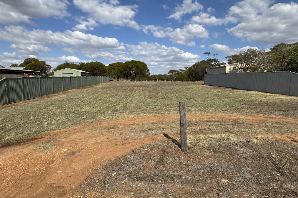 2 Forbes Street, York, WA, 6302 - Image 4