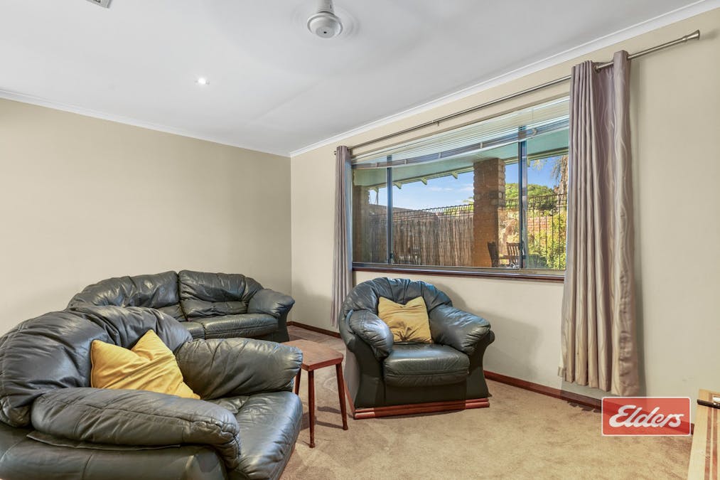 30 Glenview Street, Mount Tarcoola, WA, 6530 - Image 2