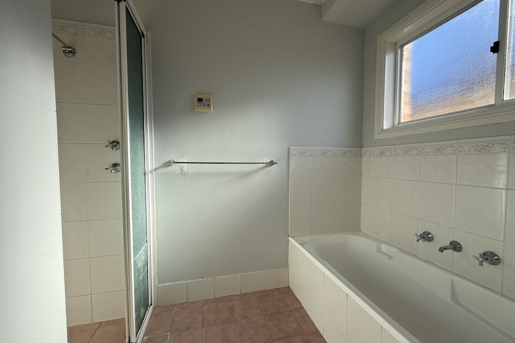 25 Flinders Street, Parkes, NSW, 2870 - Image 5