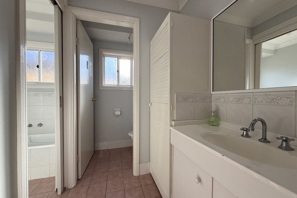 25 Flinders Street, Parkes, NSW, 2870 - Image 6