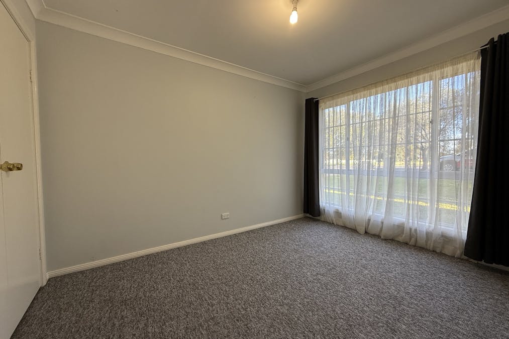 25 Flinders Street, Parkes, NSW, 2870 - Image 7
