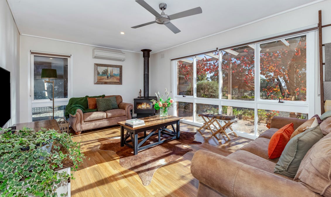 24 Kellys Lane, Kilmore, VIC, 3764 - Image 4