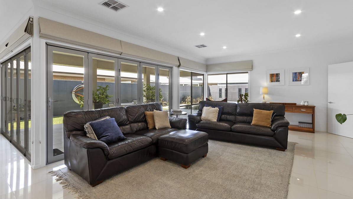 22 J S McEwin Terrace, Blyth, SA, 5462 - Image 12