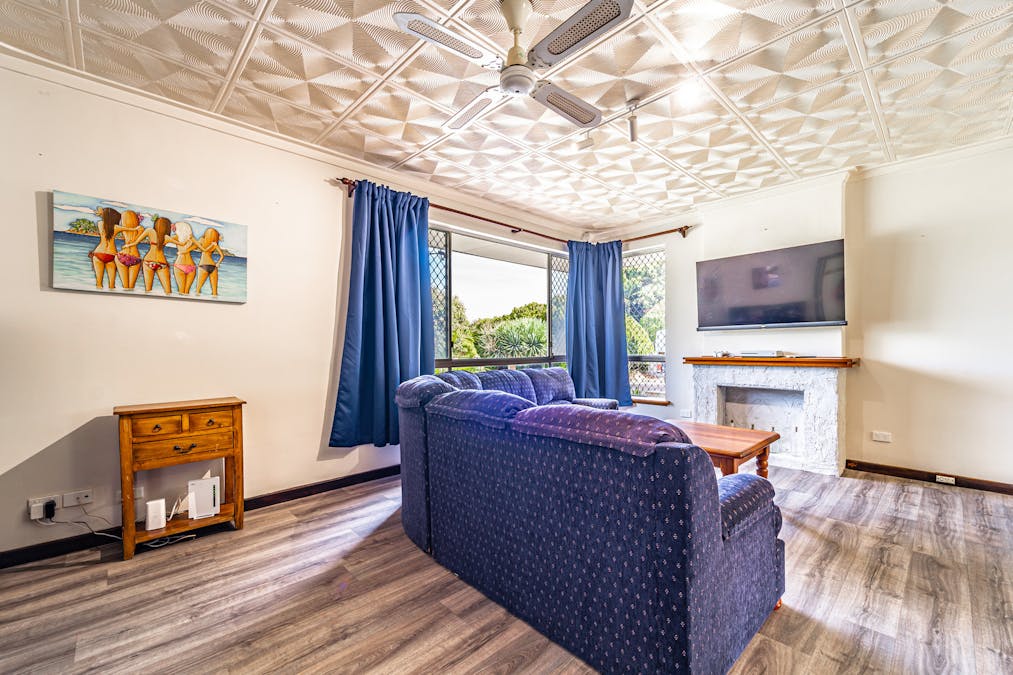 55 Christmas Avenue, Orelia, WA, 6167 - Image 6