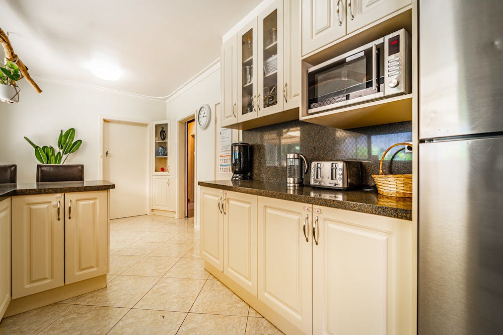 55 Christmas Avenue, Orelia, WA, 6167 - Image 13