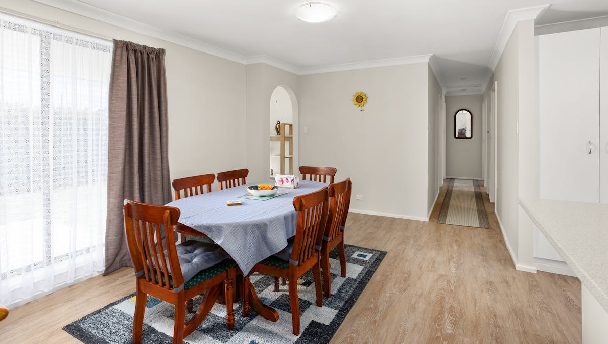 17 Mayne Way, Australind, WA, 6233 - Image 10