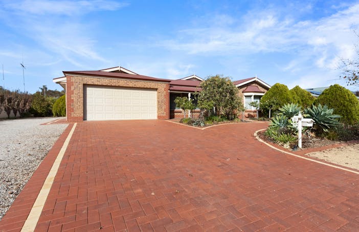 20 Christopher Street, Balaklava, SA, 5461 - Image 1