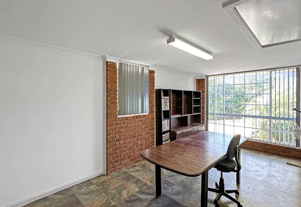 1 Monaghan Street, Cobar, NSW, 2835 - Image 18