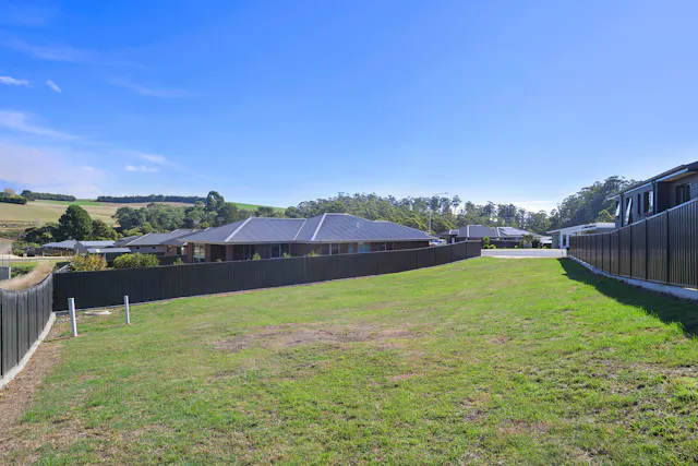 6 Emerald Court — photo from Elders Real Estate Burnie