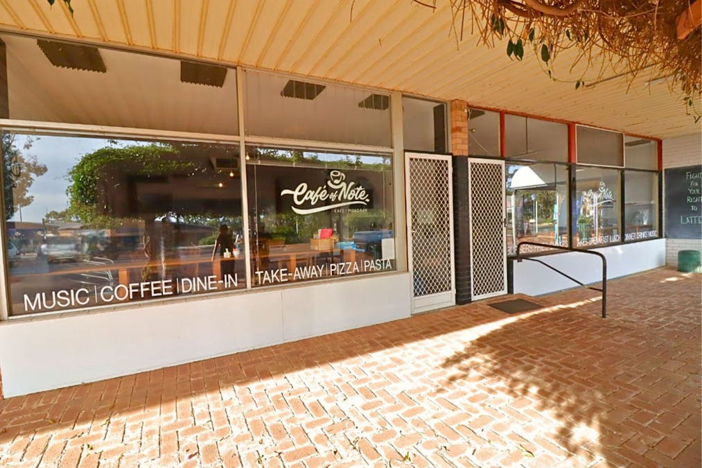 21 Fenton Place, Wongan Hills, WA, 6603 - Image 2