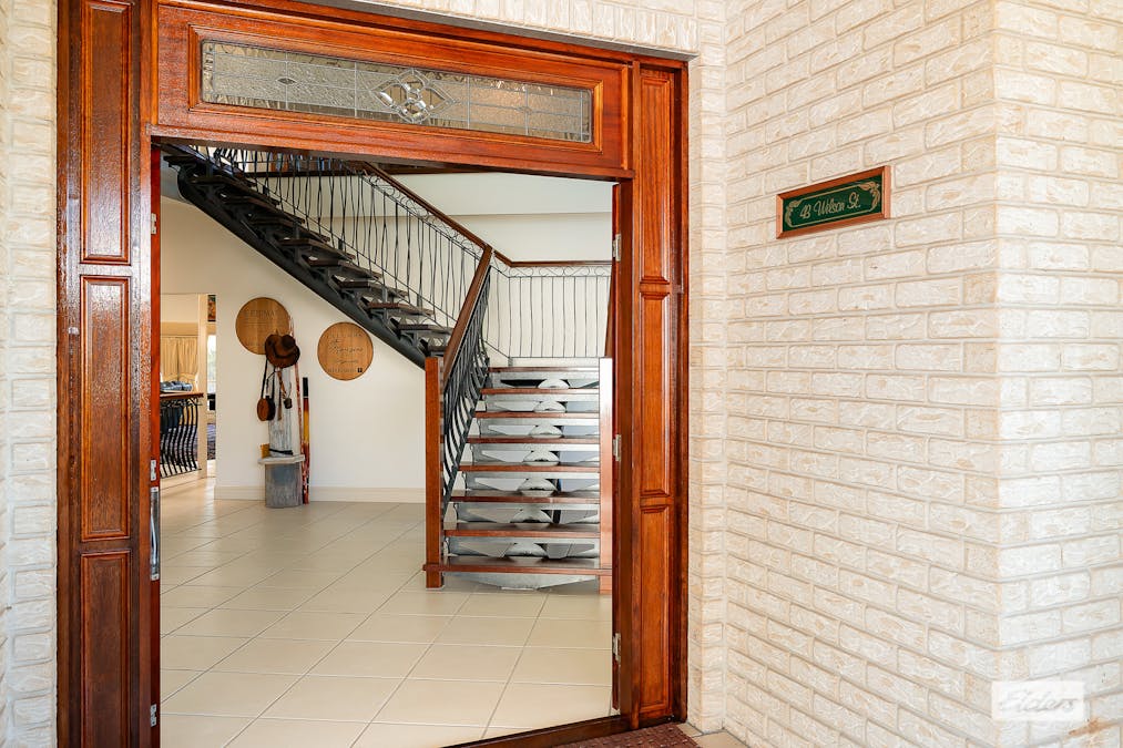 43 Wilson Street, New Auckland, QLD, 4680 - Image 2