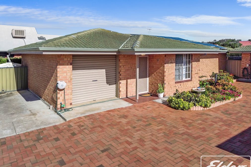 5/11 Acraman Street, Victor Harbor, SA, 5211 - Image 2