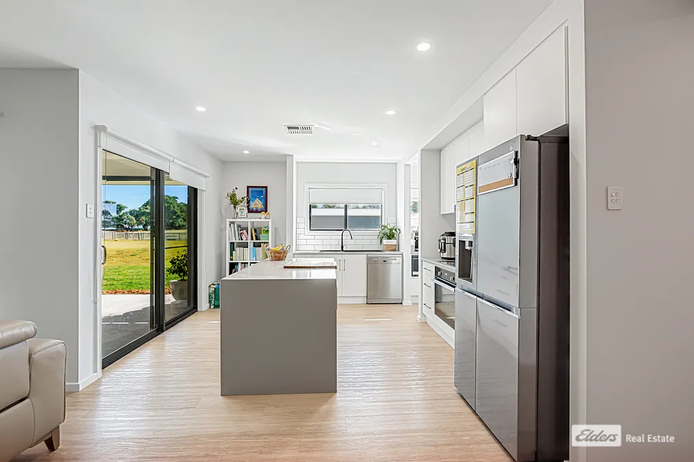 115 Rotary Avenue, Naracoorte, SA, 5271 - Image 6