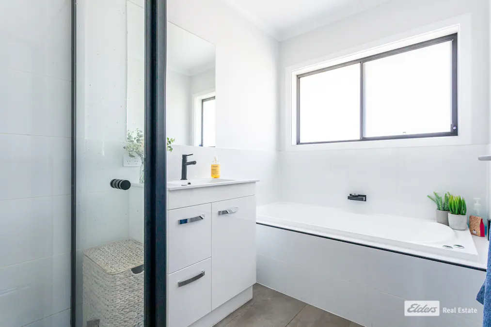 115 Rotary Avenue, Naracoorte, SA, 5271 - Image 16