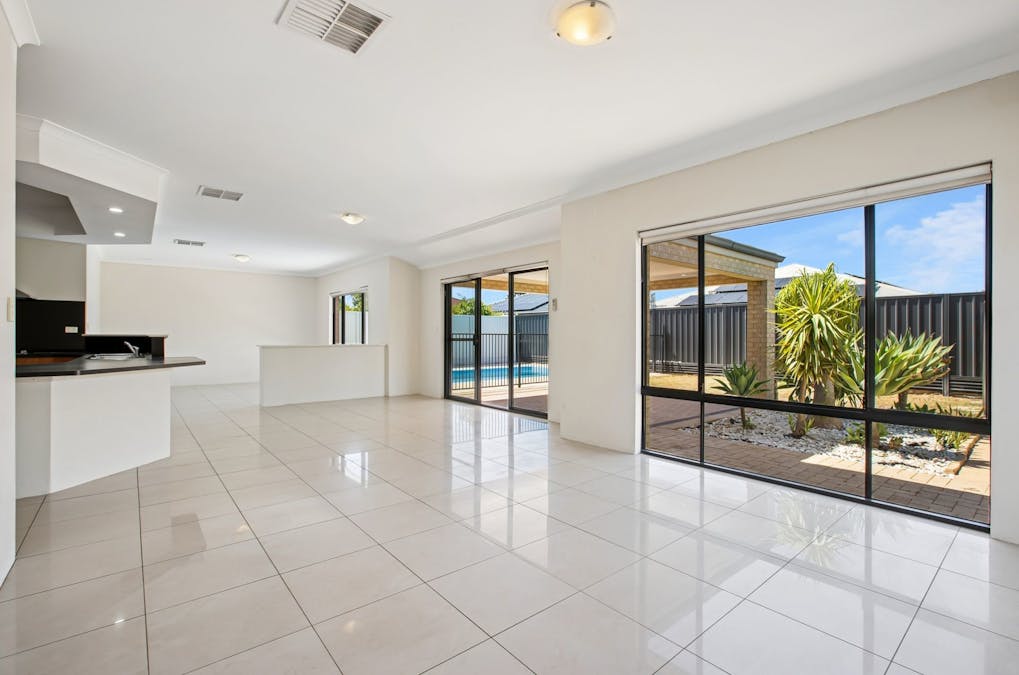 17 Brussels Circuit, Port Kennedy, WA, 6172 - Image 7