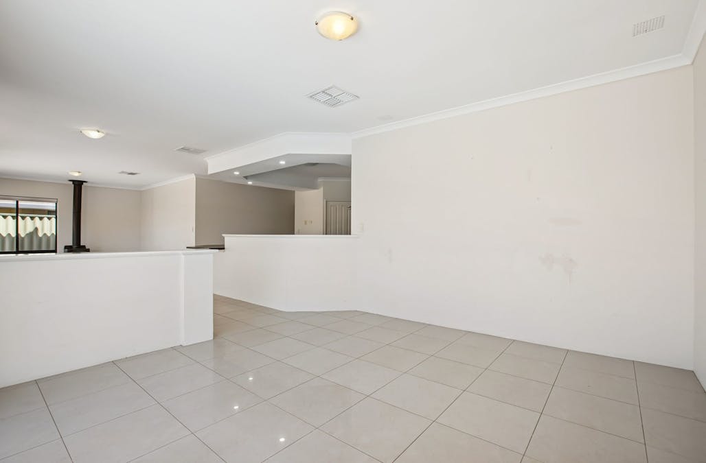 17 Brussels Circuit, Port Kennedy, WA, 6172 - Image 8