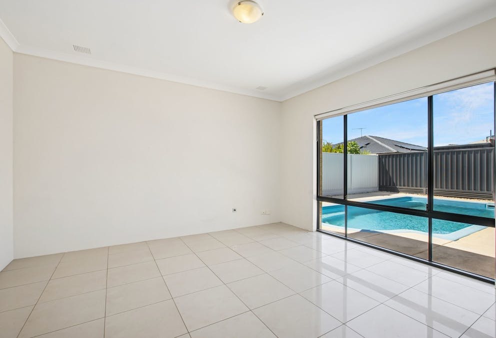 17 Brussels Circuit, Port Kennedy, WA, 6172 - Image 9