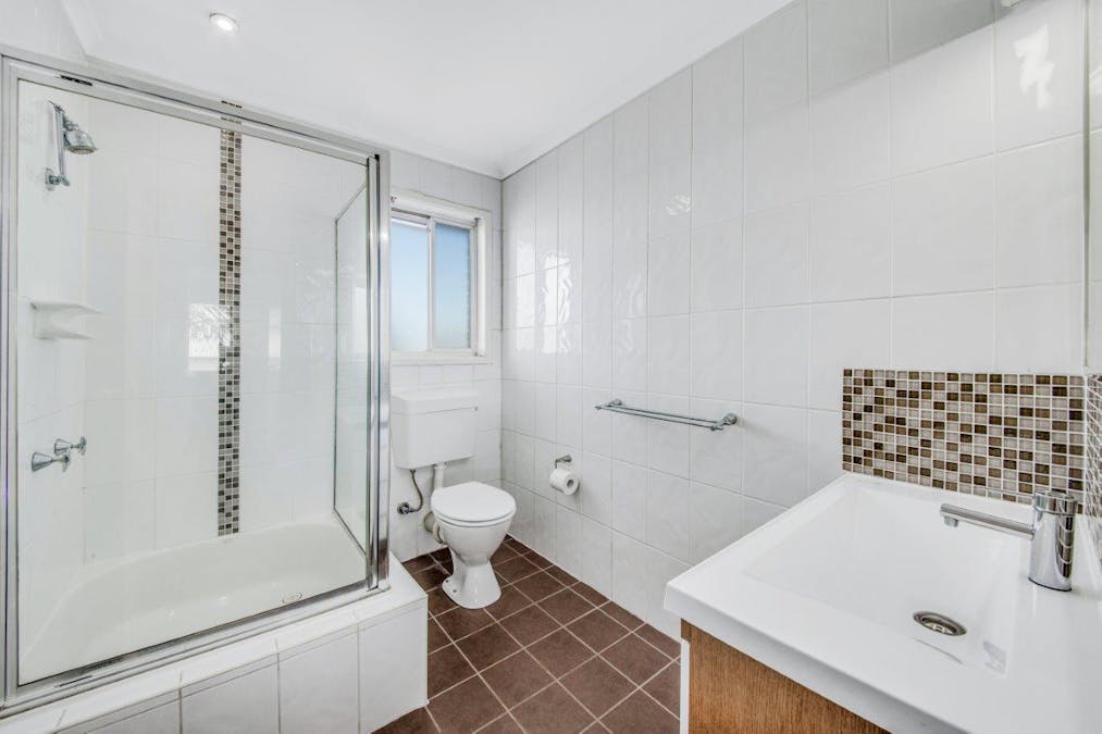 3/4 Wilmott Street, Gladstone Central, QLD, 4680 - Image 5
