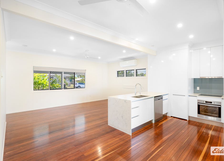 17 Walsh Street, South Gladstone, QLD, 4680 - Image 9
