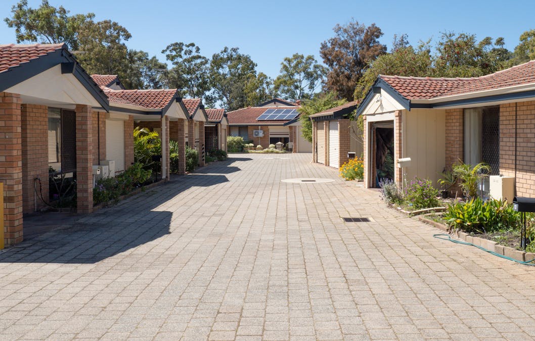 10/10 Soraya Place, Cooloongup, WA, 6168 - Image 1